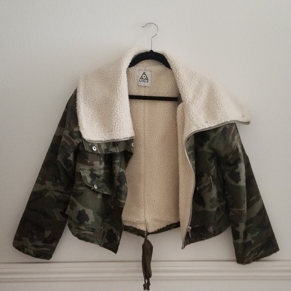 UNIF × Urban Outfitters Sherpa Lined Bomber Jacket - Picture 5 of 7
